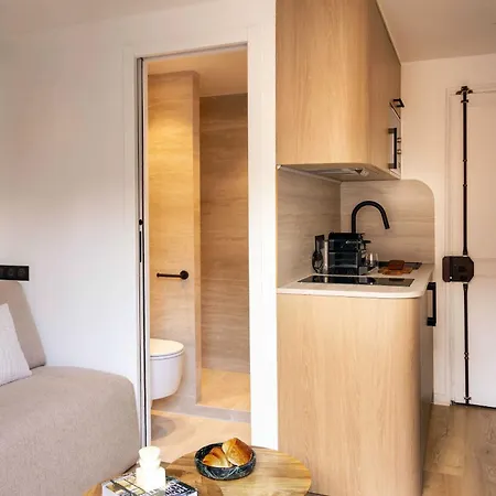 Refined With Balcony - 2p - Saint Lazare Διαμέρισμα *